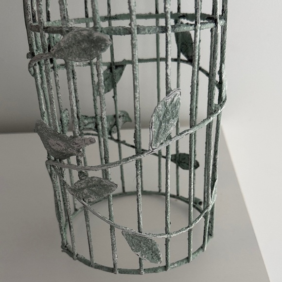Vintage Inspired Chippy Green Bird Cage - Picture 4 of 5